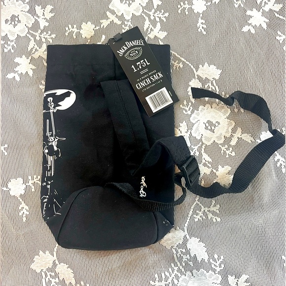 Jack Daniel's Black Drawstring Bag - Picture 2 of 4